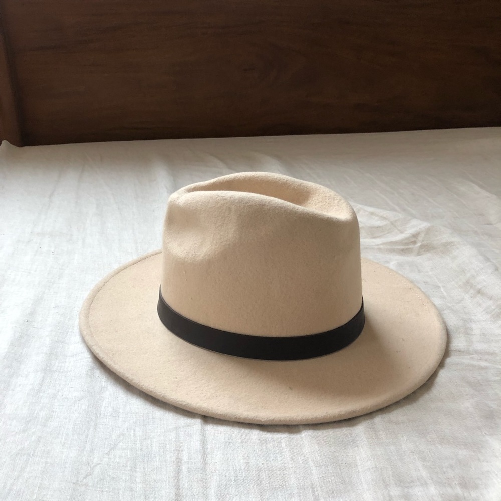 Lack of Color Hat